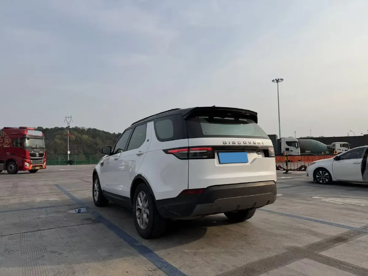 2019 Land Rover Discovery 3.0T 340HP V6 8AT,autocango,china used car exporter,china ev exporter,chinese used car exporter,chinese used ev exporter