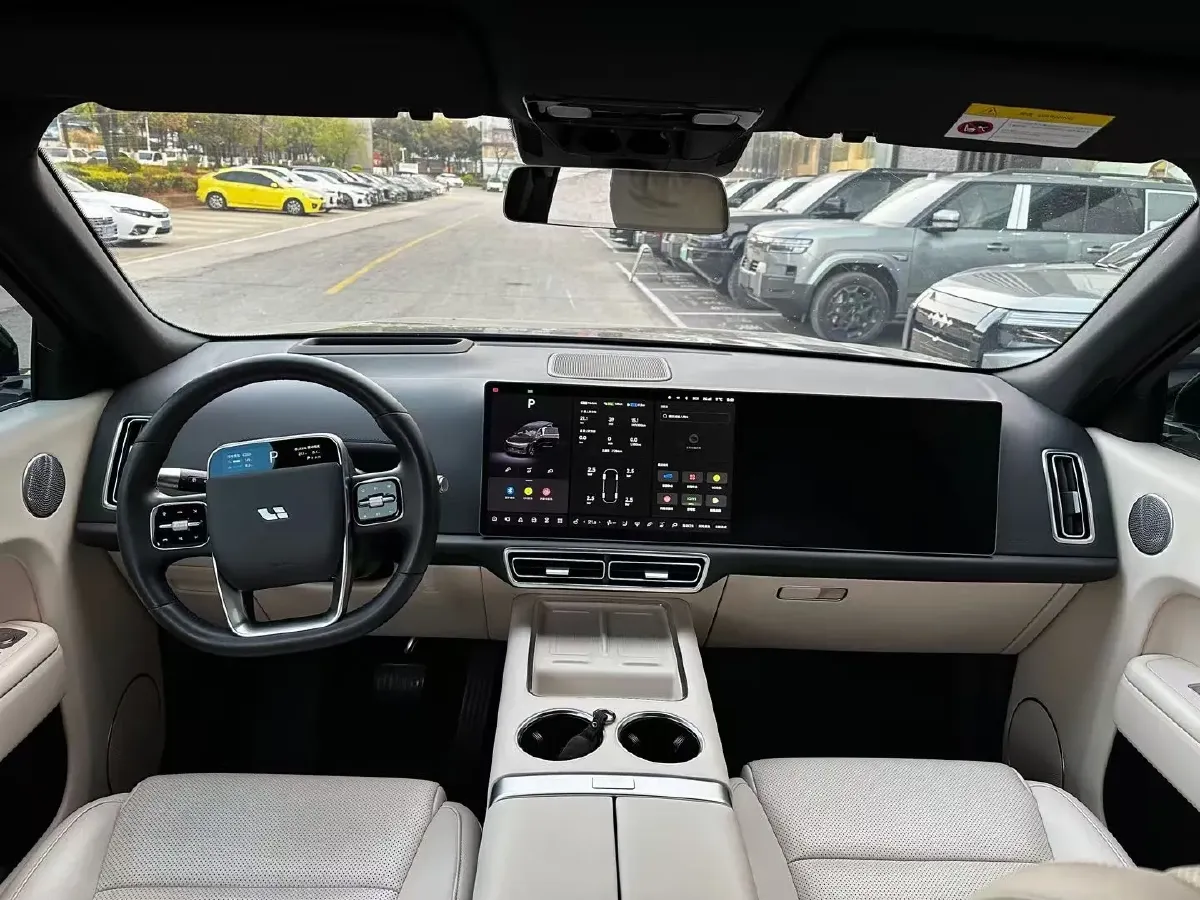 2022 Li L9 Range Extended 154HP REEV 42.6KWH,autocango,china used car exporter,china ev exporter,chinese used car exporter,chinese used ev exporter