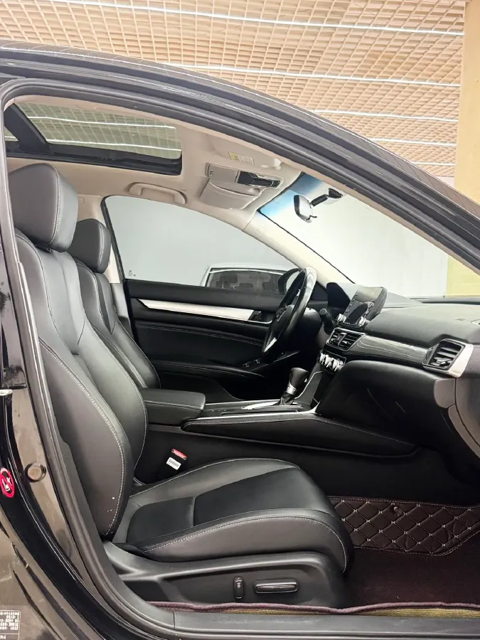 2019 Honda Inspire 1.5T 194HP L4 CVT,autocango,china used car exporter,china ev exporter,chinese used car exporter,chinese used ev exporter