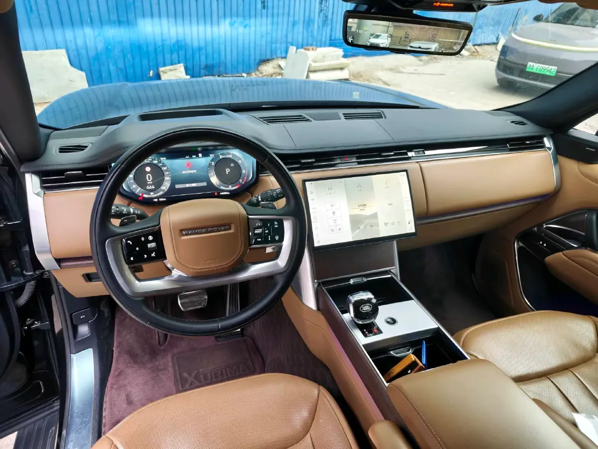2024 Land Rover Range Rover 3.0T 400HP L6 8AT,autocango,china used car exporter,china ev exporter,chinese used car exporter,chinese used ev exporter