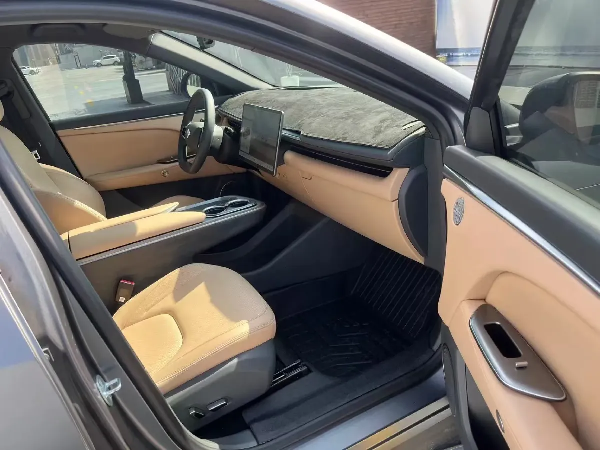 2025 MAXUS G10 2.0T 261HP L4 8AT,autocango,china used car exporter,china ev exporter,chinese used car exporter,chinese used ev exporter