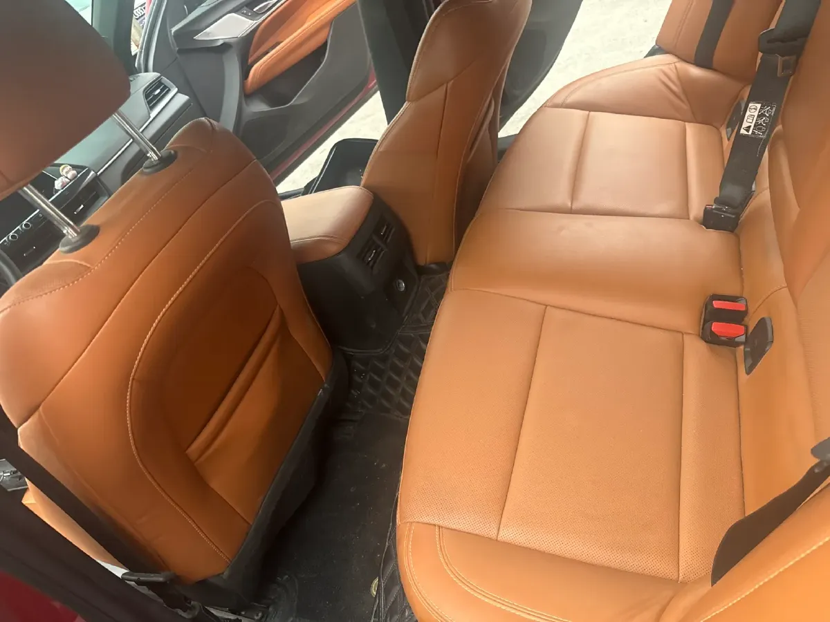 2021 Cadillac CT4 2.0T 237HP L4 8AT,autocango,china used car exporter,china ev exporter,chinese used car exporter,chinese used ev exporter