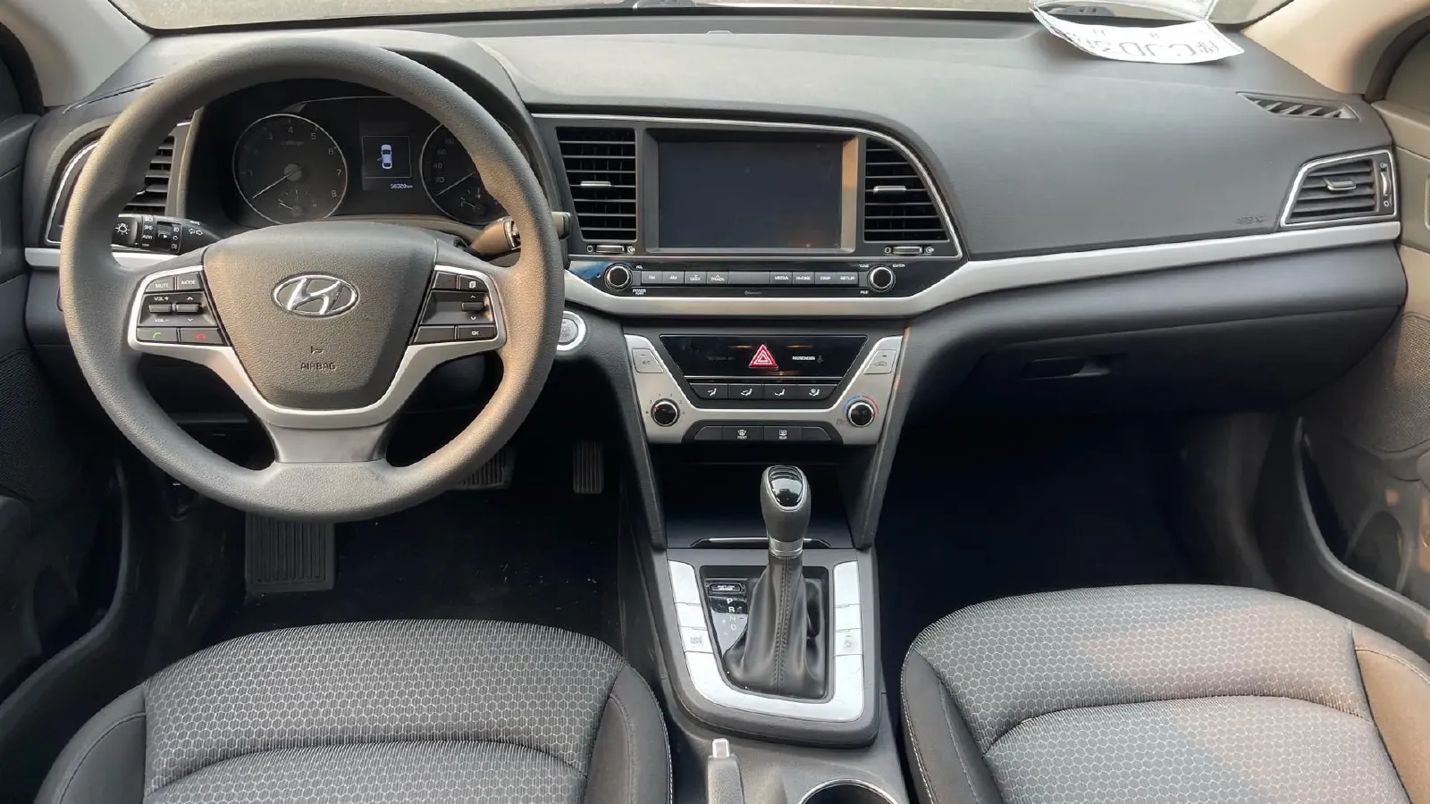 2016 Hyundai Elantra 1.6L 130HP L4 6AT,autocango,china used car exporter,china ev exporter,chinese used car exporter,chinese used ev exporter