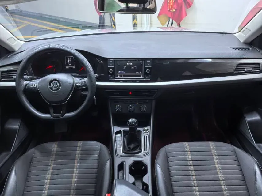 2019 Volkswagen Lavida 1.5L 113HP L4 5MT,autocango,china used car exporter,china ev exporter,chinese used car exporter,chinese used ev exporter