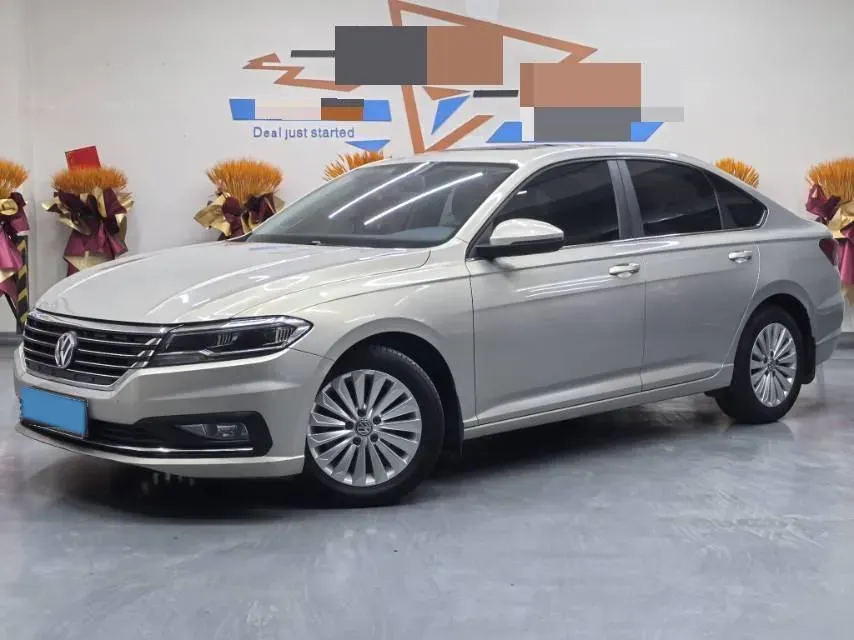 2019 Volkswagen Lavida 1.5L 113HP L4 5MT,autocango,china used car exporter,china ev exporter,chinese used car exporter,chinese used ev exporter