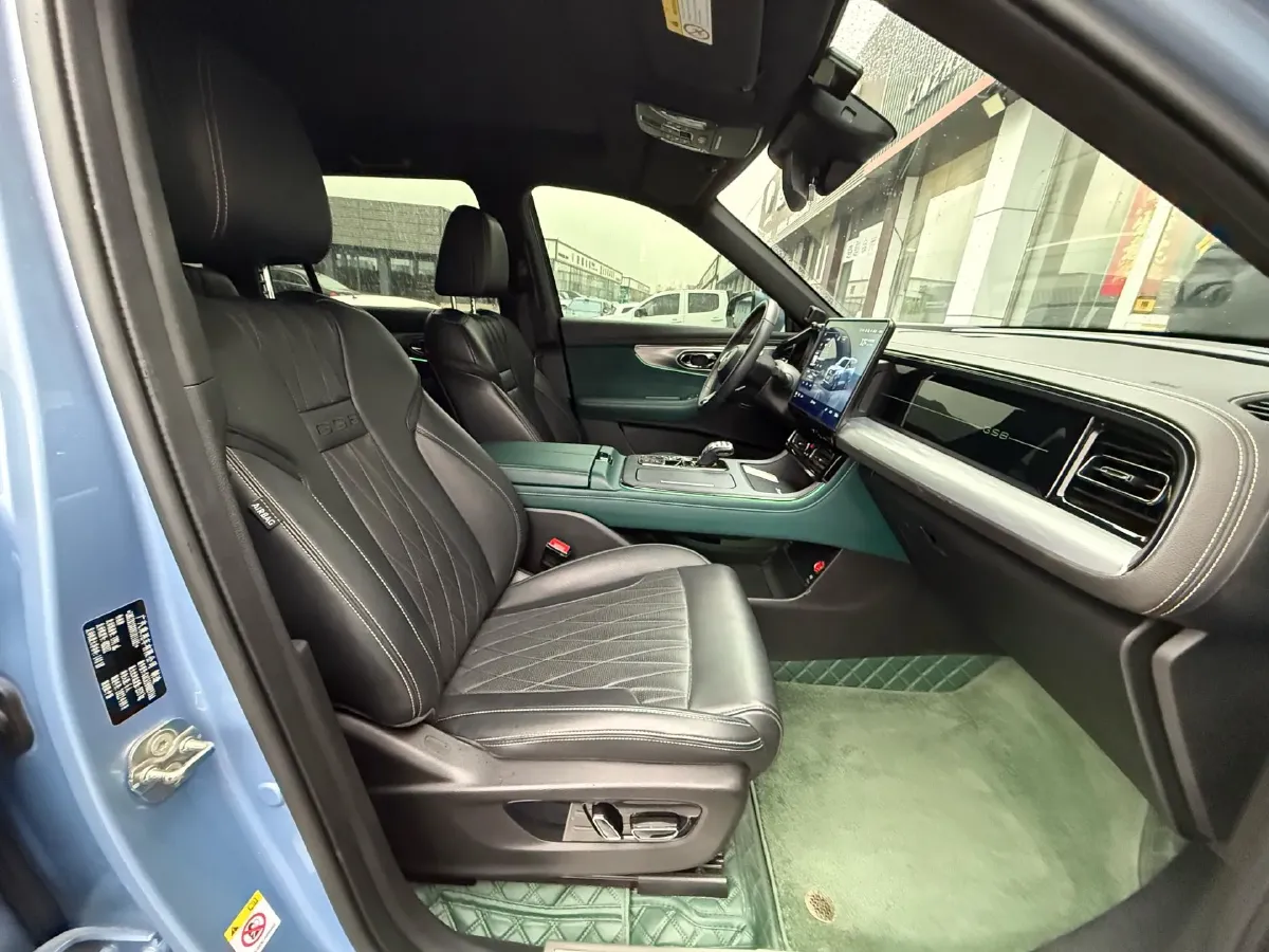 2022 GAC Trumpchi GS8 2.0T 190HP L4 E-CVT Hybrid,autocango,china used car exporter,china ev exporter,chinese used car exporter,chinese used ev exporter