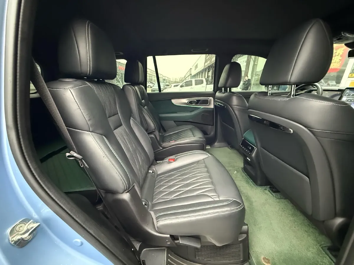 2022 GAC Trumpchi GS8 2.0T 190HP L4 E-CVT Hybrid,autocango,china used car exporter,china ev exporter,chinese used car exporter,chinese used ev exporter