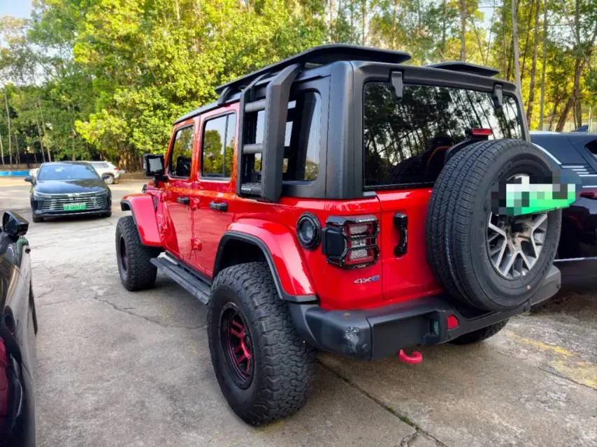2021 Jeep Wrangler 2.0T 266HP L4 8AT PHEV 17KWH,autocango,china used car exporter,china ev exporter,chinese used car exporter,chinese used ev exporter