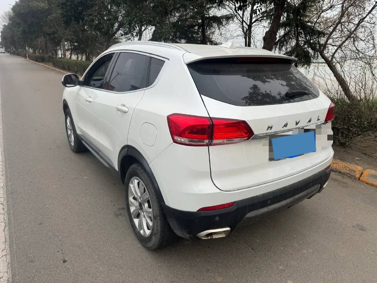 2018 Haval H4 1.5T 169HP L4 7DCT,autocango,china used car exporter,china ev exporter,chinese used car exporter,chinese used ev exporter