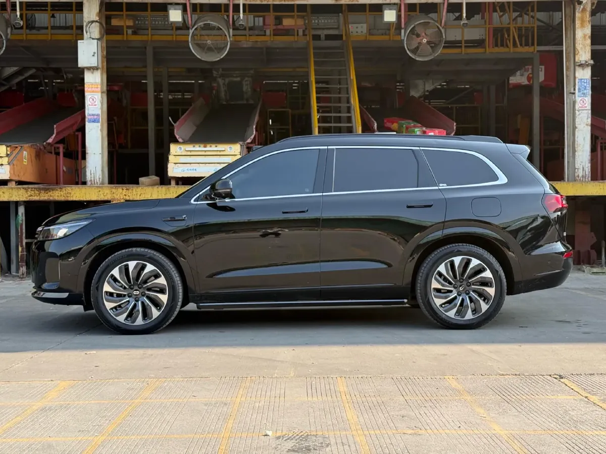 2024 AITO AITO M7 1.5T 152HP L4 REEV 40KWH,autocango,china used car exporter,china ev exporter,chinese used car exporter,chinese used ev exporter