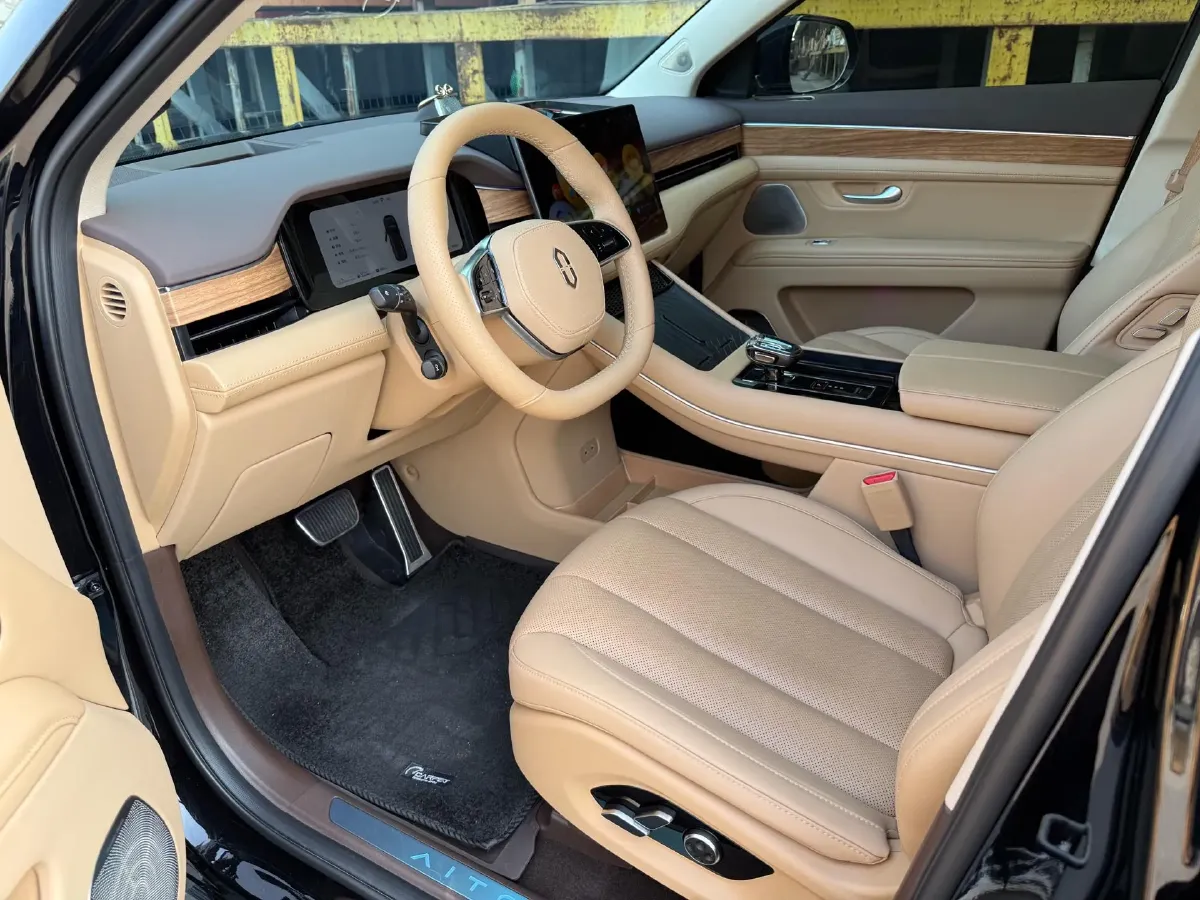 2024 AITO AITO M7 1.5T 152HP L4 REEV 40KWH,autocango,china used car exporter,china ev exporter,chinese used car exporter,chinese used ev exporter