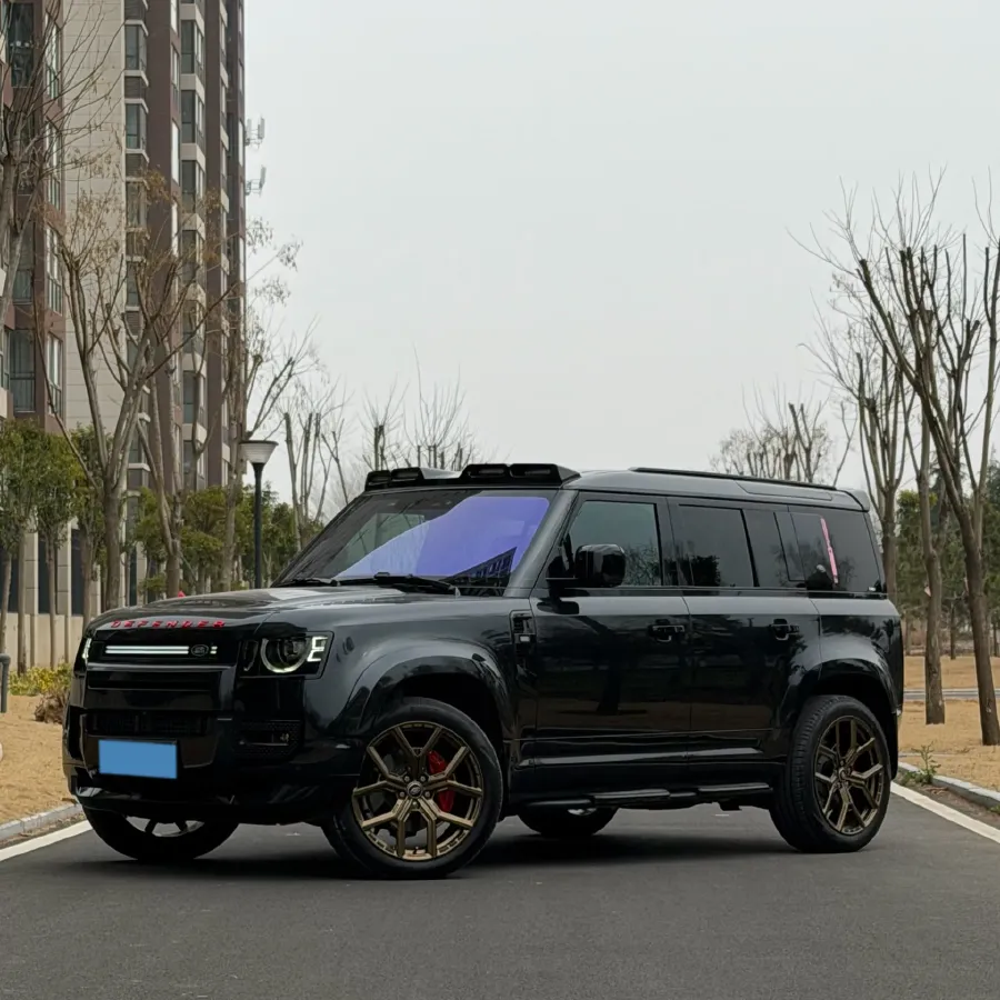 2023 Land Rover Defender 3.0T 400HP L6 8AT,autocango,china used car exporter,china ev exporter,chinese used car exporter,chinese used ev exporter