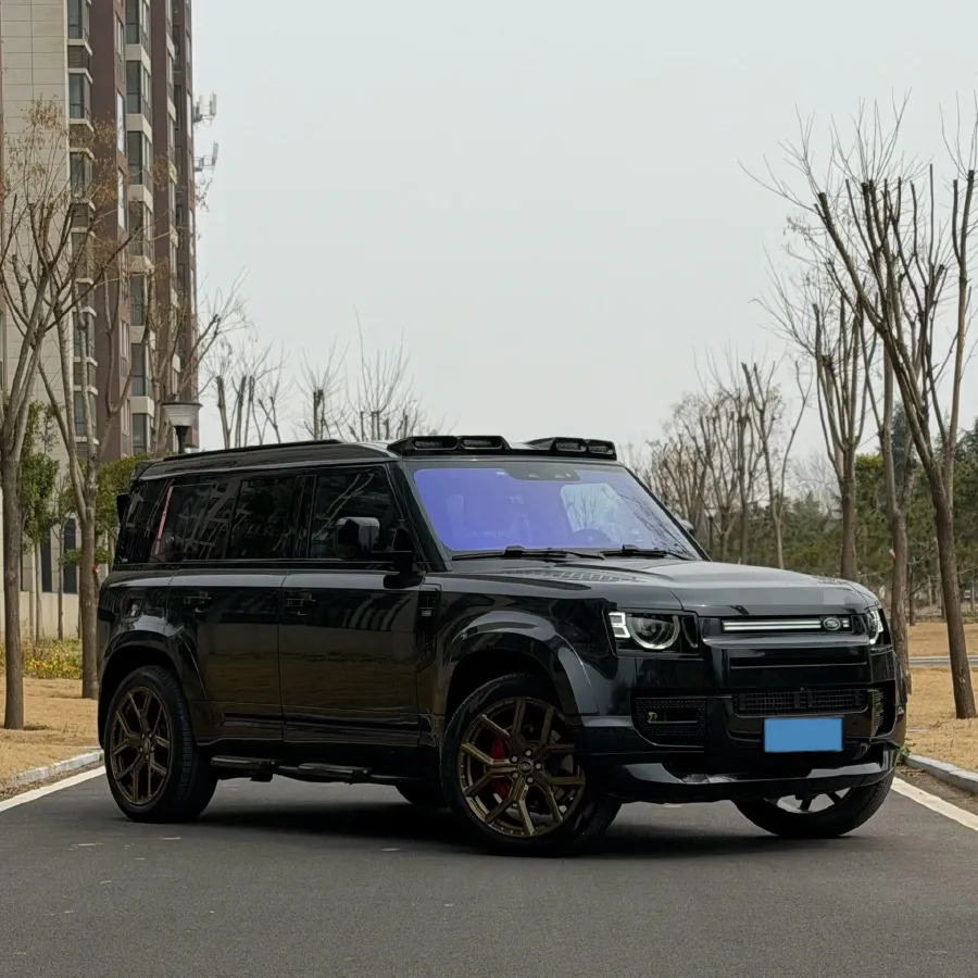 2023 Land Rover Defender 3.0T 400HP L6 8AT,autocango,china used car exporter,china ev exporter,chinese used car exporter,chinese used ev exporter