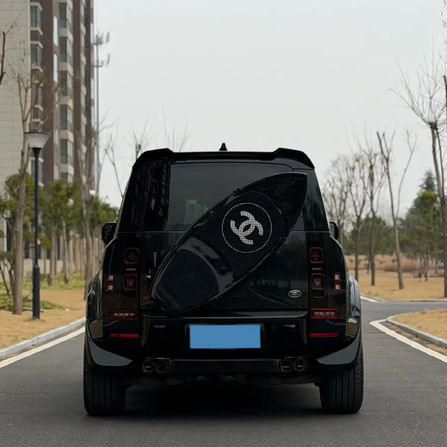 2023 Land Rover Defender 3.0T 400HP L6 8AT,autocango,china used car exporter,china ev exporter,chinese used car exporter,chinese used ev exporter