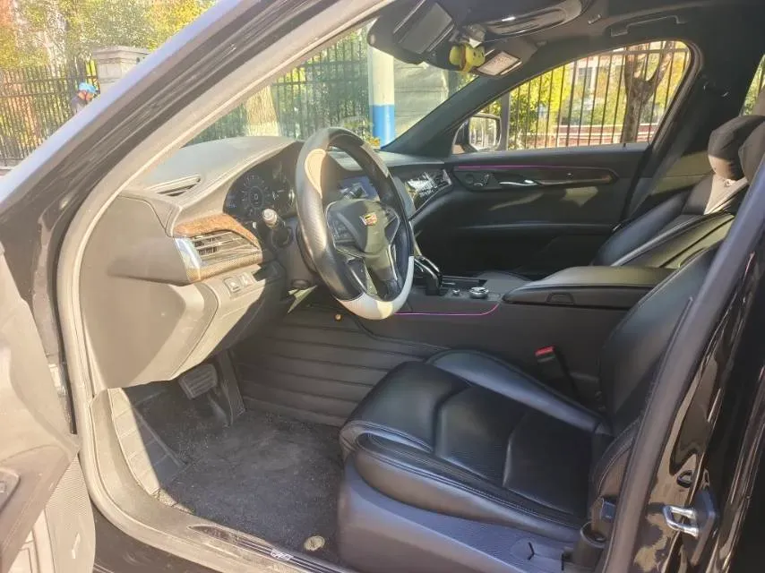 2020 Cadillac CT6 2.0T 241HP L4 10AT,autocango,china used car exporter,china ev exporter,chinese used car exporter,chinese used ev exporter