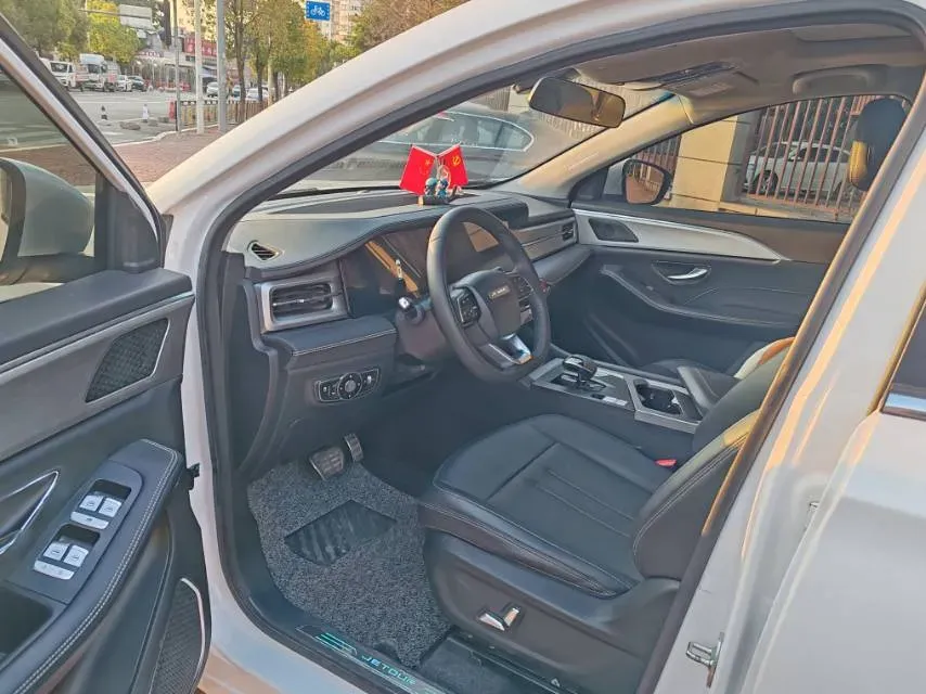 2021 Jetour X90 Plus 1.6T 197HP L4 7DCT,autocango,china used car exporter,china ev exporter,chinese used car exporter,chinese used ev exporter