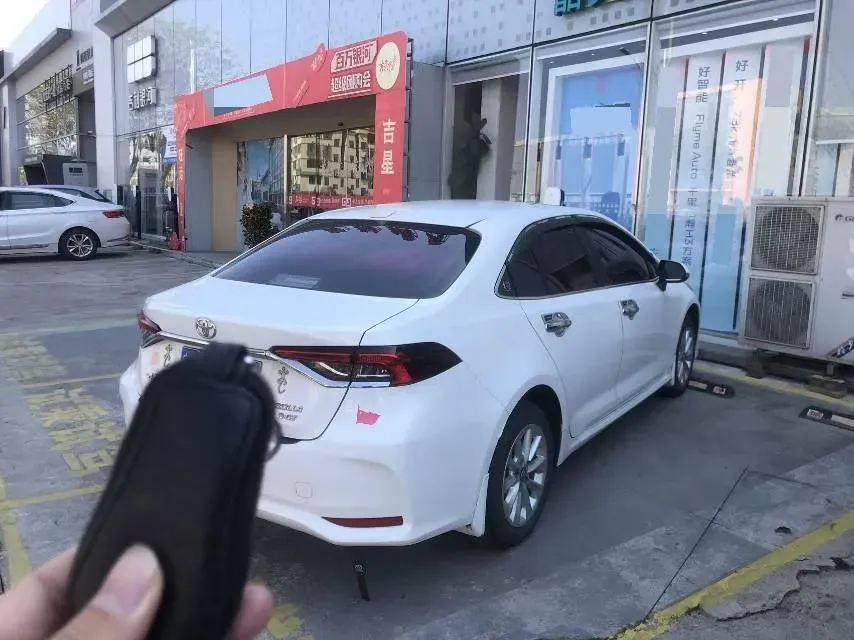 2021 Toyota Corolla 1.2T 116HP L4 CVT,autocango,china used car exporter,china ev exporter,chinese used car exporter,chinese used ev exporter