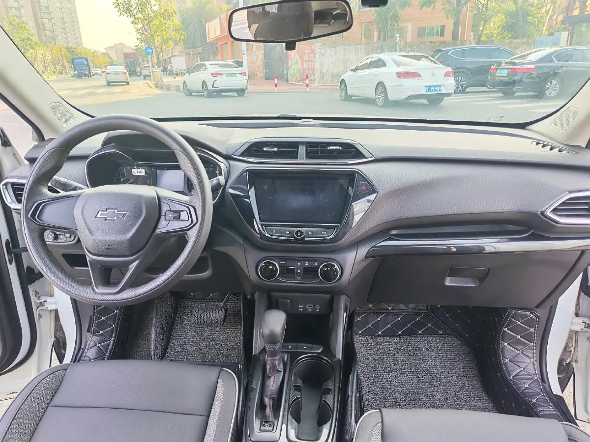 2019 Chevrolet Trailblazer 1.3T 165HP L3 CVT,autocango,china used car exporter,china ev exporter,chinese used car exporter,chinese used ev exporter