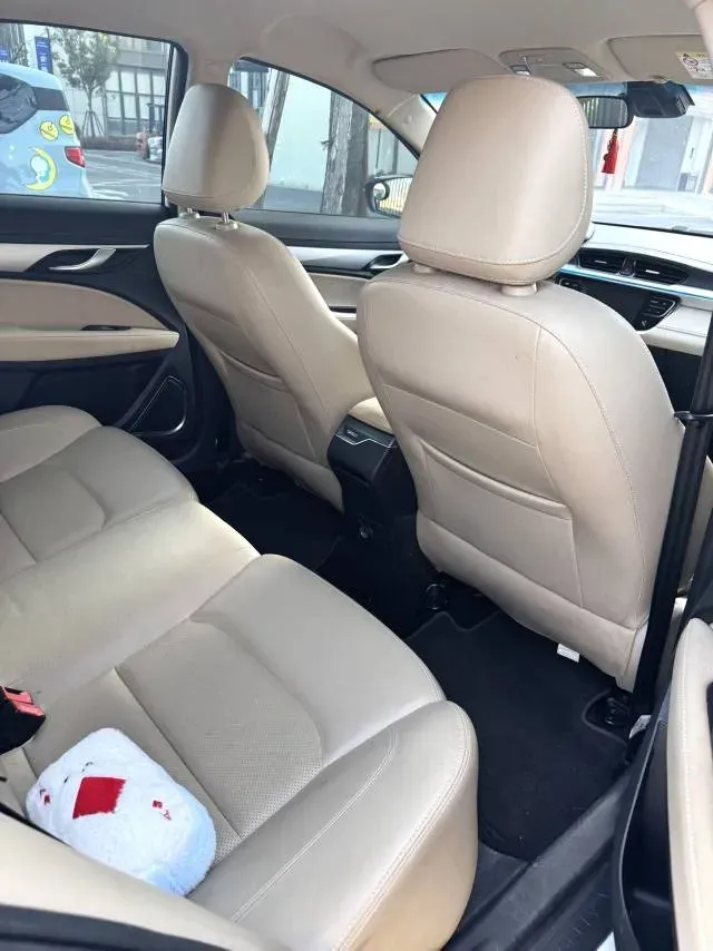 2018 Geely Emgrand 1.5L 109HP L4 CVT,autocango,china used car exporter,china ev exporter,chinese used car exporter,chinese used ev exporter