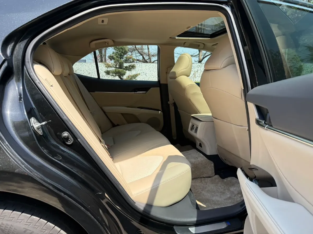 2019 Toyota Camry 2.0L 178HP L4 CVT,autocango,china used car exporter,china ev exporter,chinese used car exporter,chinese used ev exporter