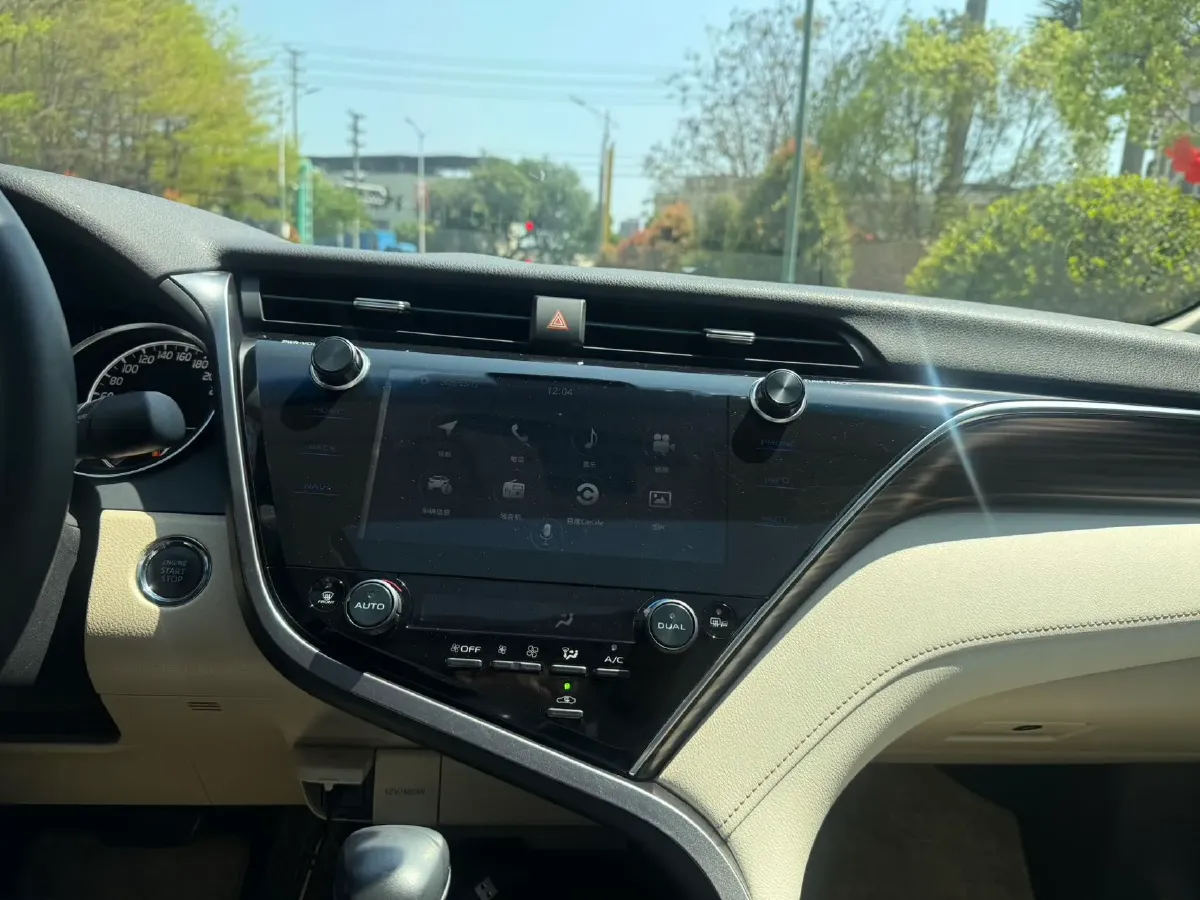 2019 Toyota Camry 2.0L 178HP L4 CVT,autocango,china used car exporter,china ev exporter,chinese used car exporter,chinese used ev exporter