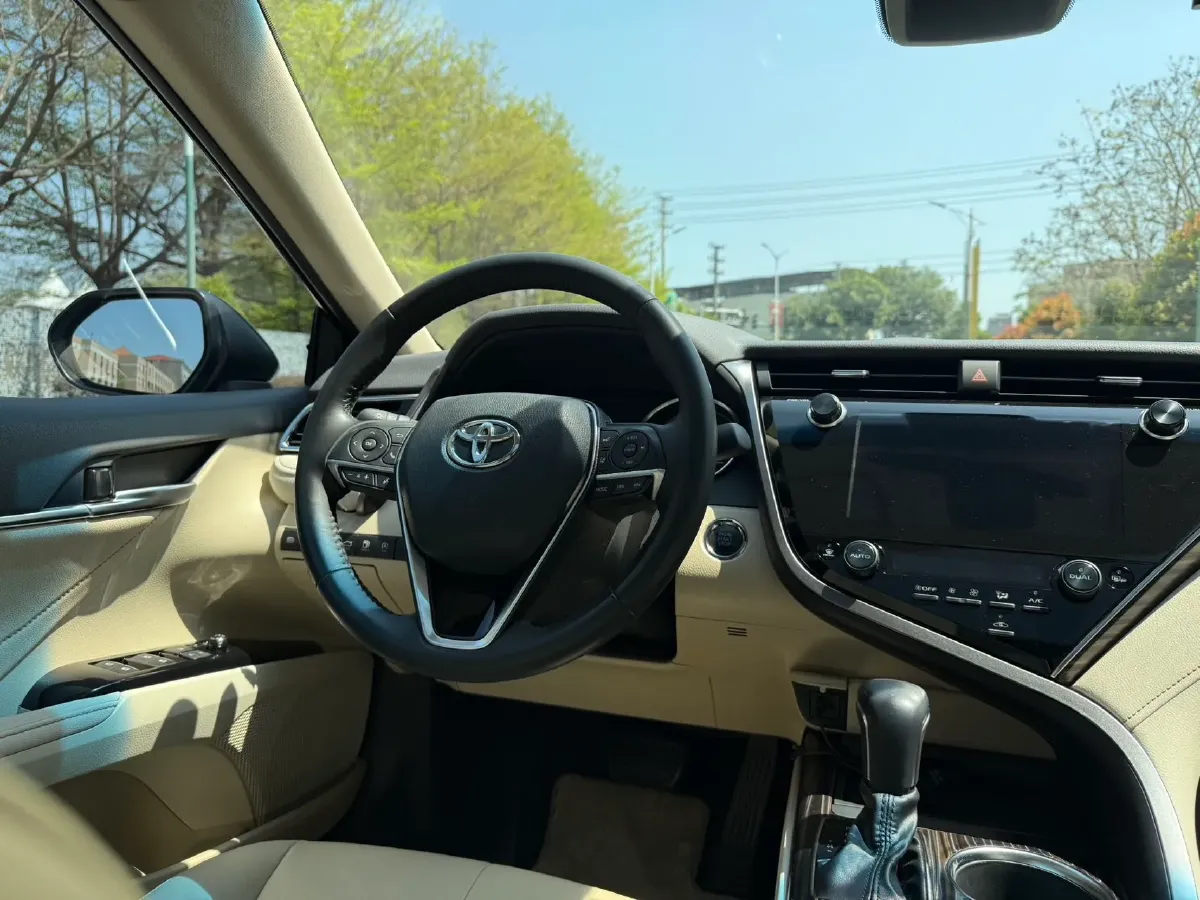 2019 Toyota Camry 2.0L 178HP L4 CVT,autocango,china used car exporter,china ev exporter,chinese used car exporter,chinese used ev exporter