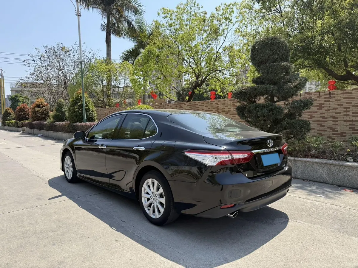 2019 Toyota Camry 2.0L 178HP L4 CVT,autocango,china used car exporter,china ev exporter,chinese used car exporter,chinese used ev exporter