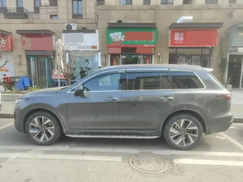 2021 Li ONE Range Extended 131HP REEV 40.5KWH,autocango,china used car exporter,china ev exporter,chinese used car exporter,chinese used ev exporter