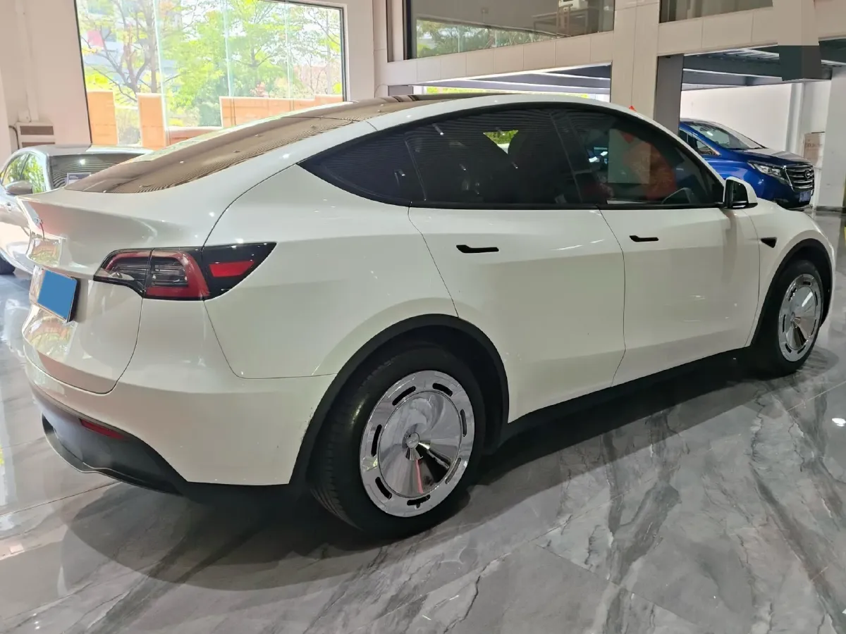 2022 Tesla Model Y BEV 60KWH,autocango,china used car exporter,china ev exporter,chinese used car exporter,chinese used ev exporter