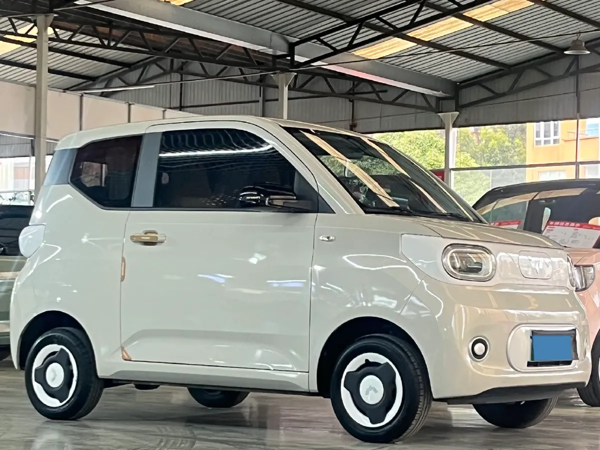 2024 WuLing HongGuang MINI EV BEV 17.3KWH,autocango,china used car exporter,china ev exporter,chinese used car exporter,chinese used ev exporter