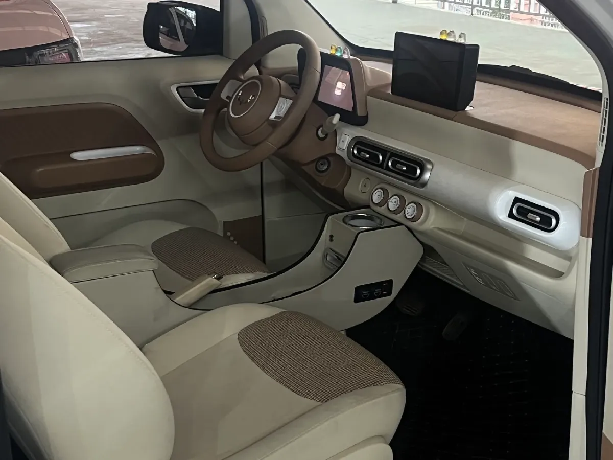 2024 WuLing HongGuang MINI EV BEV 17.3KWH,autocango,china used car exporter,china ev exporter,chinese used car exporter,chinese used ev exporter