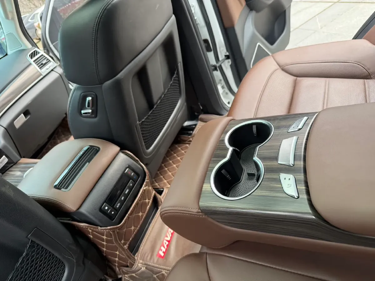 2017 Haval H9 2.0T 252HP L4 8AT,autocango,china used car exporter,china ev exporter,chinese used car exporter,chinese used ev exporter