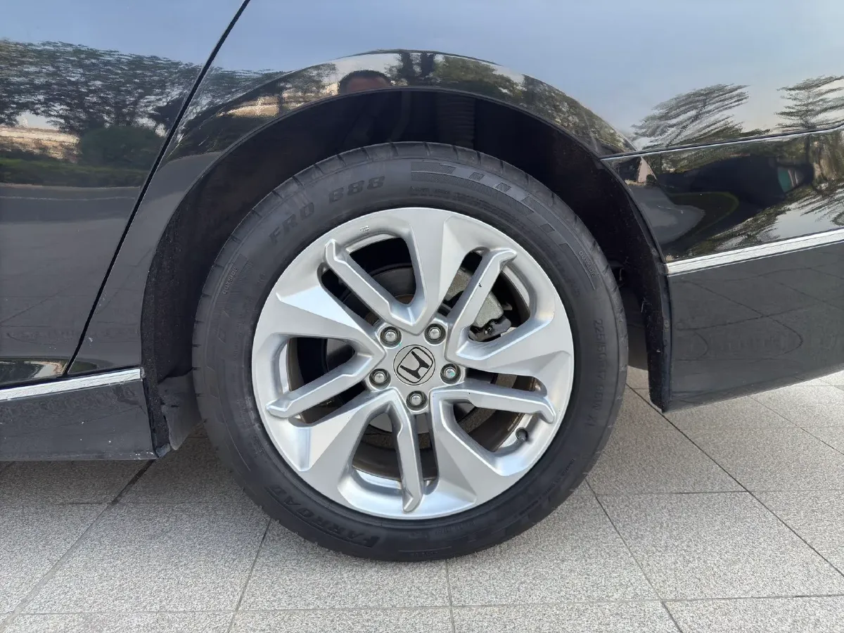 2021 Honda Accord 1.5T 194HP L4 CVT,autocango,china used car exporter,china ev exporter,chinese used car exporter,chinese used ev exporter