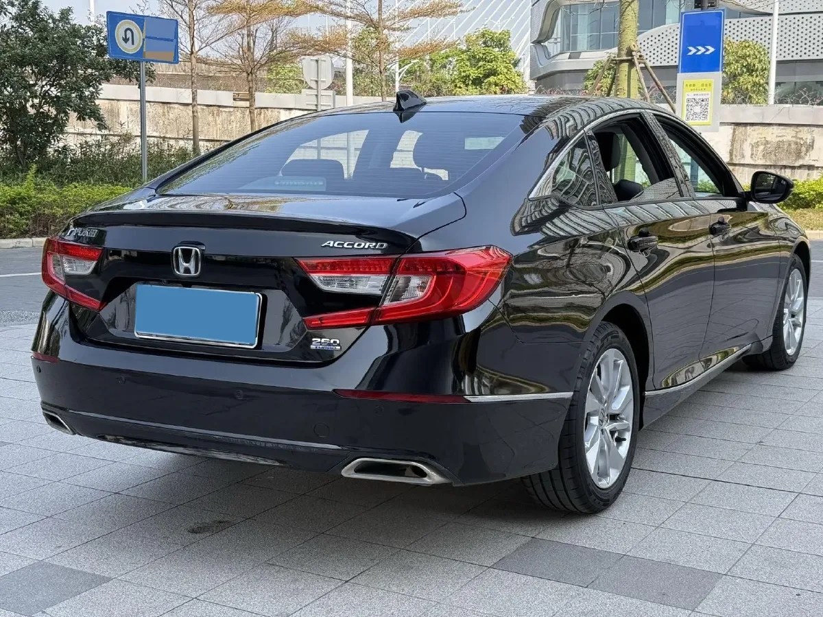 2021 Honda Accord 1.5T 194HP L4 CVT,autocango,china used car exporter,china ev exporter,chinese used car exporter,chinese used ev exporter