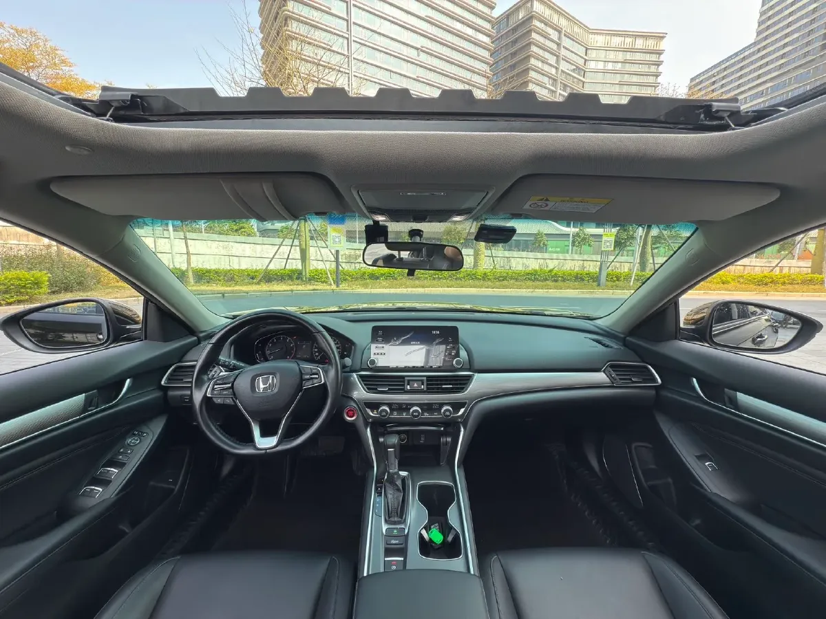 2021 Honda Accord 1.5T 194HP L4 CVT,autocango,china used car exporter,china ev exporter,chinese used car exporter,chinese used ev exporter