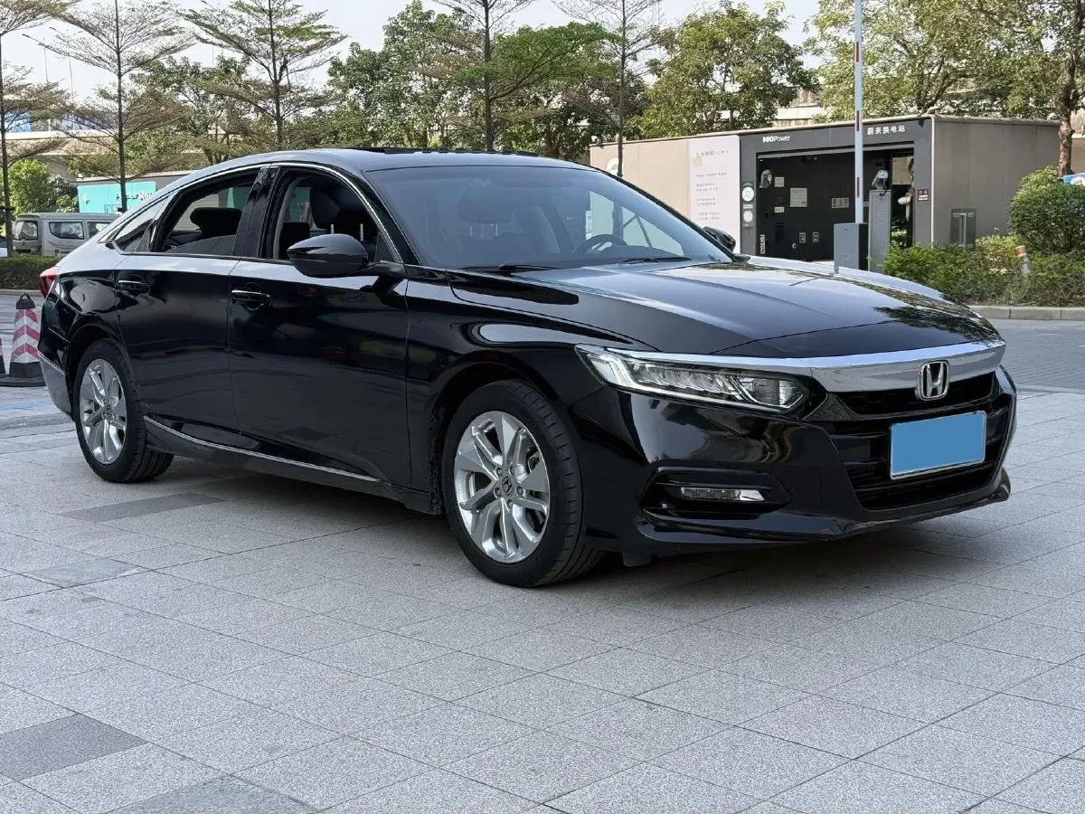 2021 Honda Accord 1.5T 194HP L4 CVT,autocango,china used car exporter,china ev exporter,chinese used car exporter,chinese used ev exporter