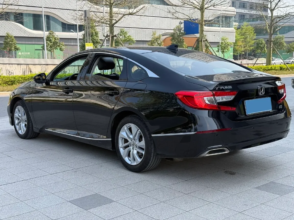 2021 Honda Accord 1.5T 194HP L4 CVT,autocango,china used car exporter,china ev exporter,chinese used car exporter,chinese used ev exporter