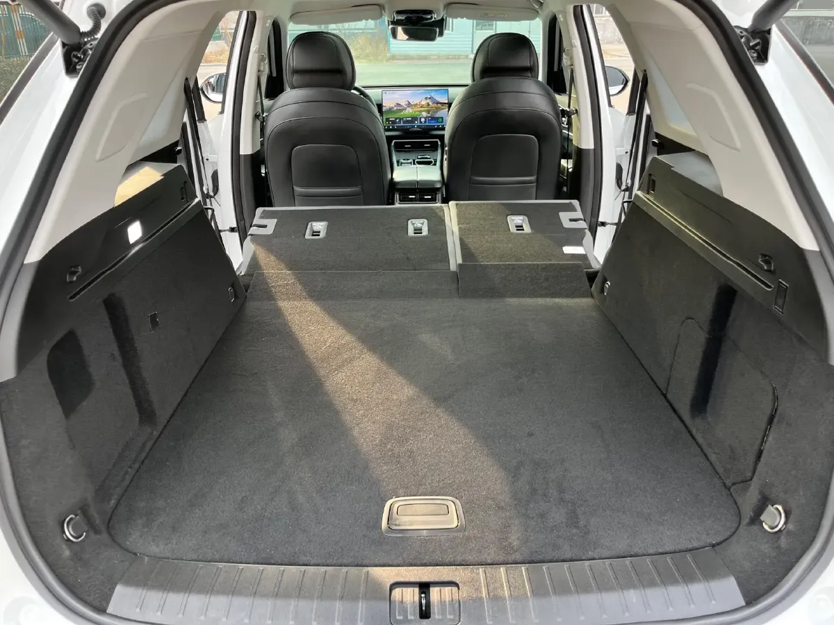 2024 Jetour X90 PRO 2.0T 254HP L4 7DCT,autocango,china used car exporter,china ev exporter,chinese used car exporter,chinese used ev exporter