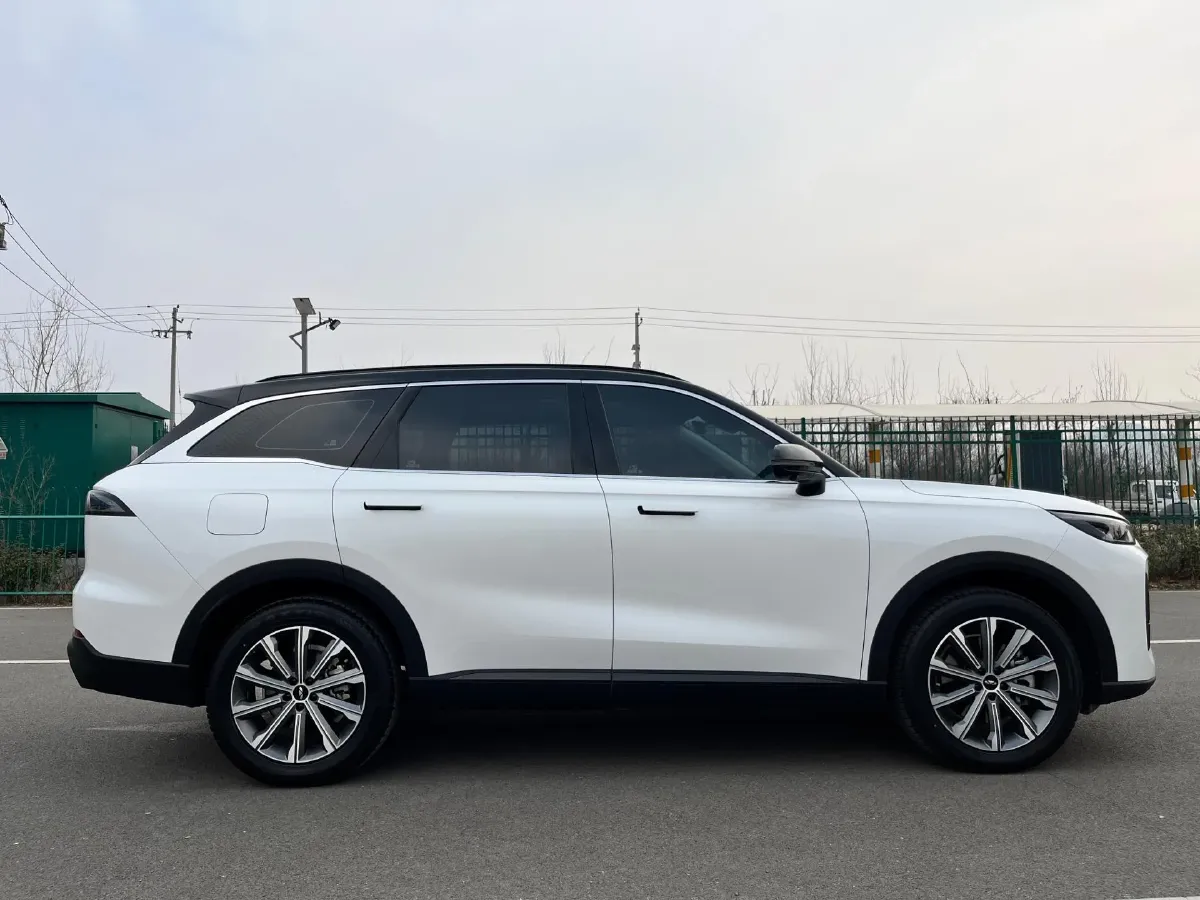 2024 Jetour X90 PRO 2.0T 254HP L4 7DCT,autocango,china used car exporter,china ev exporter,chinese used car exporter,chinese used ev exporter
