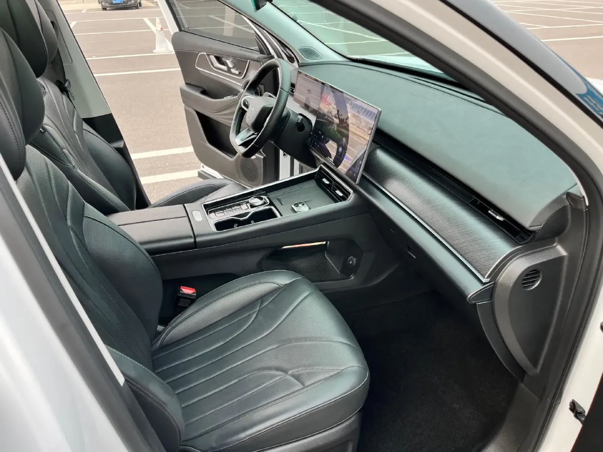 2024 Jetour X90 PRO 2.0T 254HP L4 7DCT,autocango,china used car exporter,china ev exporter,chinese used car exporter,chinese used ev exporter