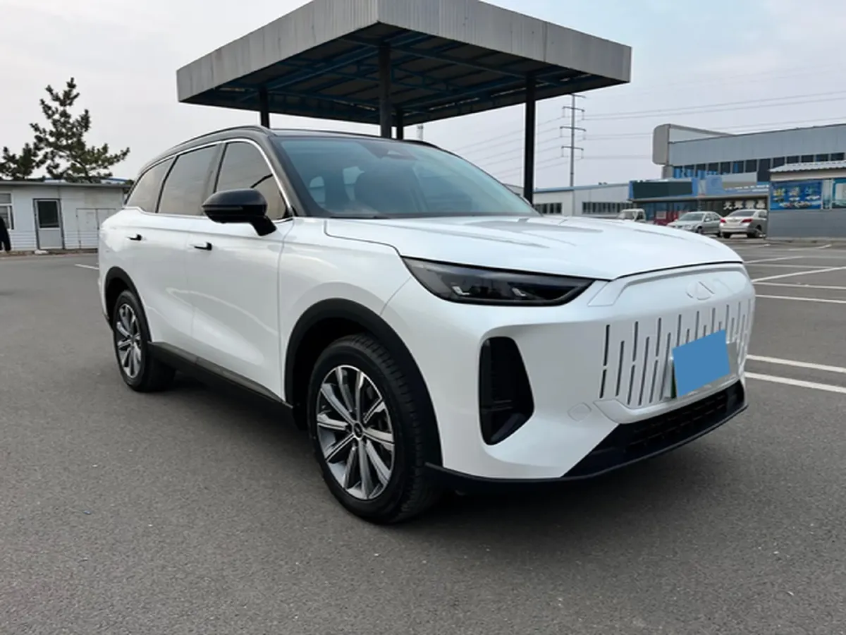 2024 Jetour X90 PRO 2.0T 254HP L4 7DCT,autocango,china used car exporter,china ev exporter,chinese used car exporter,chinese used ev exporter