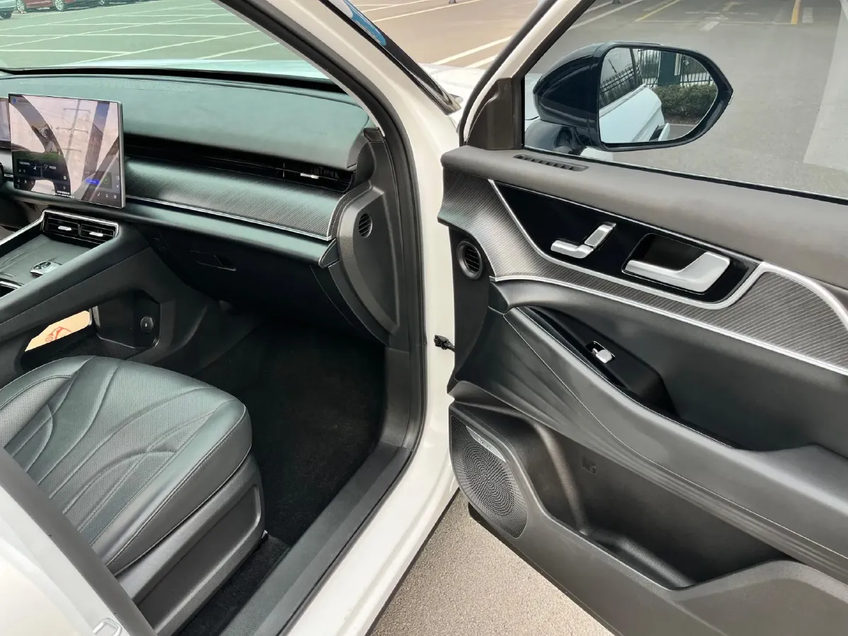 2024 Jetour X90 PRO 2.0T 254HP L4 7DCT,autocango,china used car exporter,china ev exporter,chinese used car exporter,chinese used ev exporter