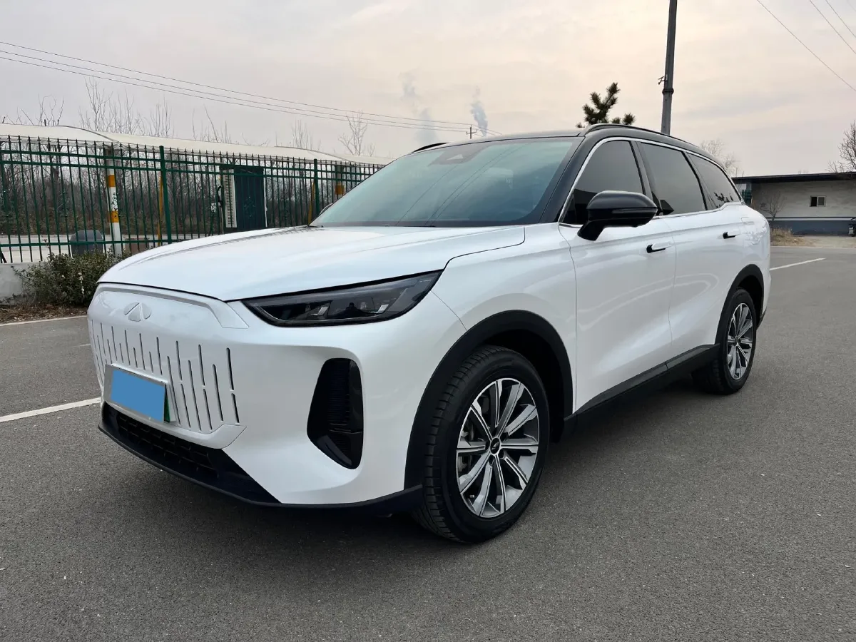 2024 Jetour X90 PRO 2.0T 254HP L4 7DCT,autocango,china used car exporter,china ev exporter,chinese used car exporter,chinese used ev exporter