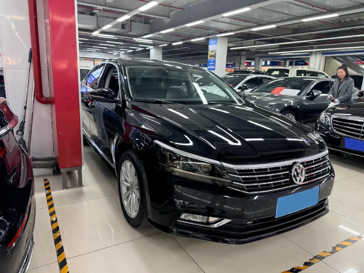 2015 Volkswagen Passat 1.8T 160HP L4 6AT,autocango,china used car exporter,china ev exporter,chinese used car exporter,chinese used ev exporter