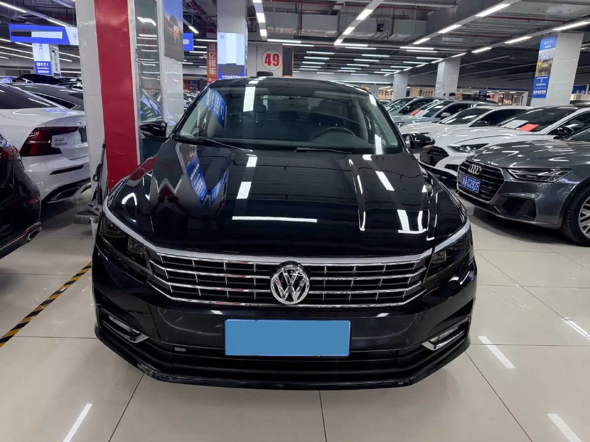 2015 Volkswagen Passat 1.8T 160HP L4 6AT,autocango,china used car exporter,china ev exporter,chinese used car exporter,chinese used ev exporter