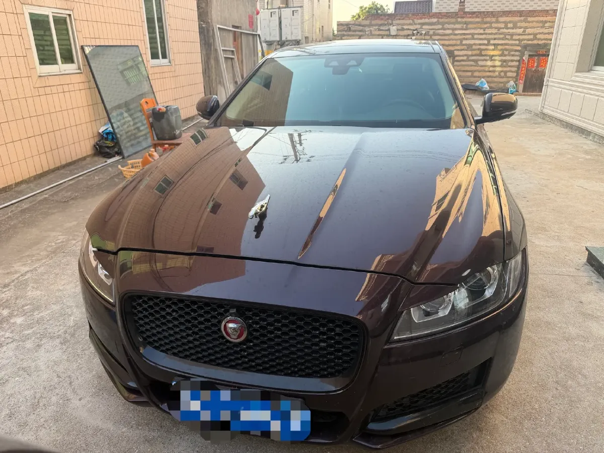 2020 Jaguar XFL 2.0T 200HP L4 8AT,autocango,china used car exporter,china ev exporter,chinese used car exporter,chinese used ev exporter