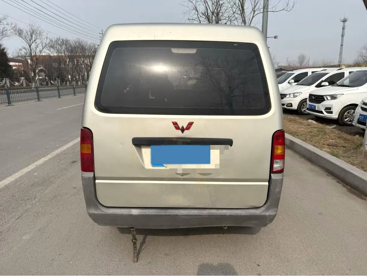 2019 WuLing ZhiGuang 1.2L 82HP L4 5MT,autocango,china used car exporter,china ev exporter,chinese used car exporter,chinese used ev exporter