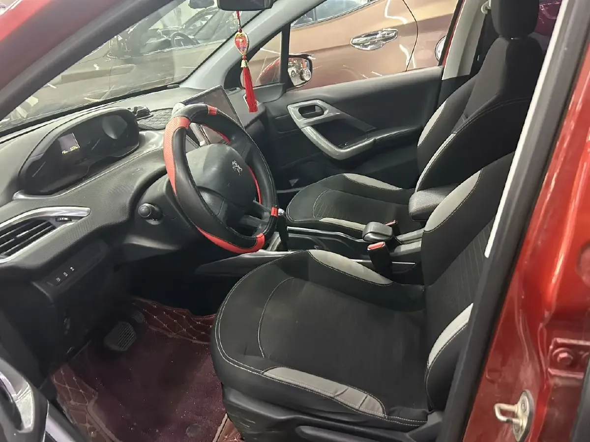 2018 Peugeot 2008 1.6L 117HP L4 6AT,autocango,china used car exporter,china ev exporter,chinese used car exporter,chinese used ev exporter