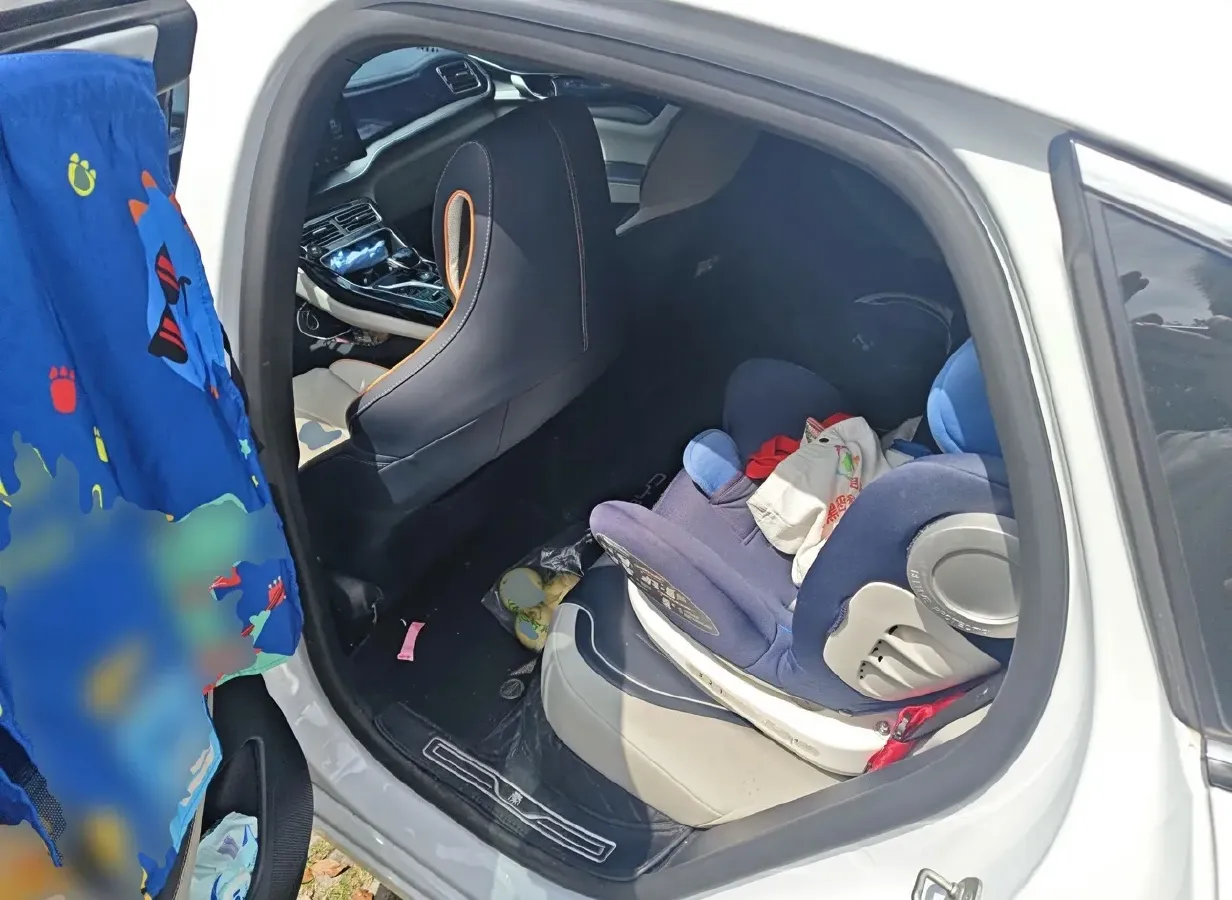 2021 Haval F7 1.5T 169HP L4 7DCT,autocango,china used car exporter,china ev exporter,chinese used car exporter,chinese used ev exporter