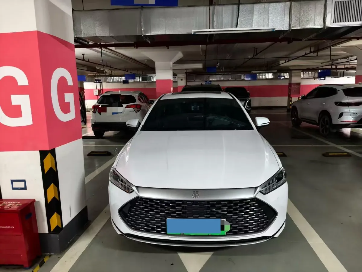 2021 Haval F7 1.5T 169HP L4 7DCT,autocango,china used car exporter,china ev exporter,chinese used car exporter,chinese used ev exporter